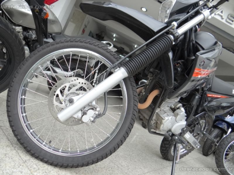 XTZ 250 - LANDER - PRETA