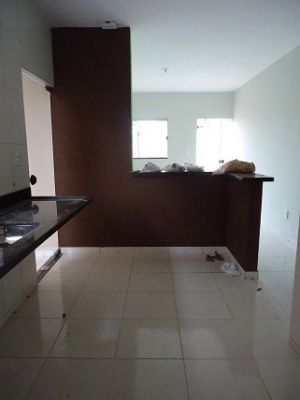 01 CASA ISOLADDA, 02 QTS C/ SUITE. RES.ITAIPÙ