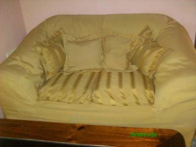 capas de  sofa   emcomendada,  bete  e  miro  tel   3666 0698