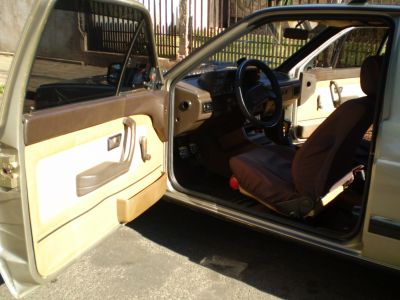 VENDO PARATI ANO 1990 - LINDÍSSIMA