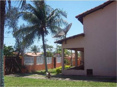 Praia seca casa na quadra da lagoa e centro