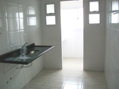 Apartamento de 2 dorm. 1 suíte-churrasq. na sacada - Praia Grande-SP