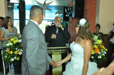 CELEBRANTE DE CASAMENTOS GIJBERTO BRAGA