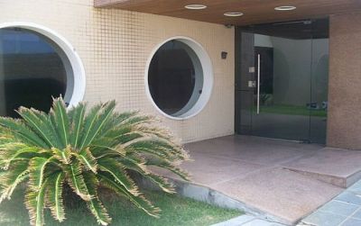 Belíssimo Apartamento em Areia Preta