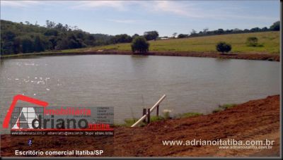 Próximo da Rodovia Dom Pedro I 