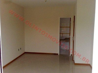 Olinto Imóveis vende Duplex 3 qts no Costazul em Rio das Ostras