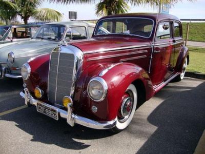 REIS ALUGUEL DE CARROS ANTIGOS