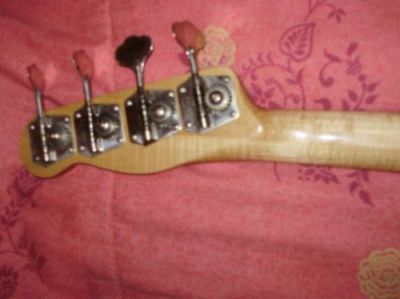 Oportunidade -Vendo Baixo elétrico Schaller(Music man - Telecaster)