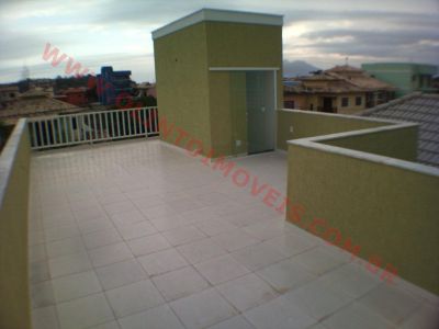 Olinto Imóveis vende Triplex 3 qts no Ouro Verde em Rio das Ostras