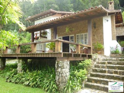 Casa em Angra dos Reis na Praia do Retiro