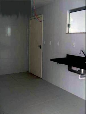 Casa em condomínio fechado a venda em Lauro de Freitas, Bahia