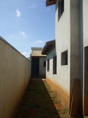 VENDO CASA JD ESPLANADA  5 DORMS 2 SUITES MASTER, ÁREA DE LAZER.