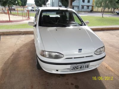 palio 97 1.0 4 p com ar e trava  ac troca 
