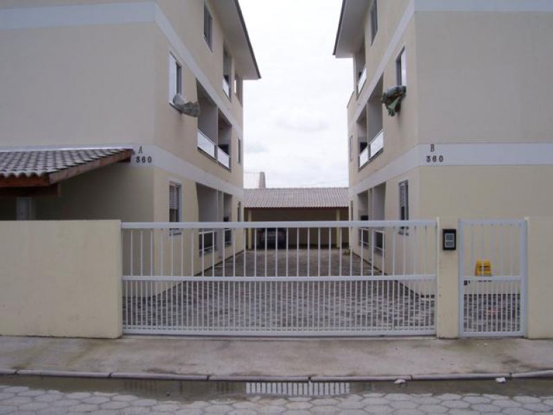 Apartamento em Ingleses Florianópolis 2 dorm 1suíte 2 garage 1 churrasqueira