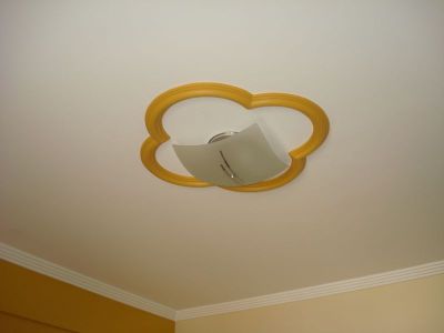 3 suítes  com armários e sacadas