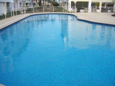 apartamento cobertura 3 dorm a 50 m da praia com piscina