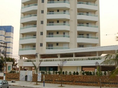 Alugo apt novissimo para temporada