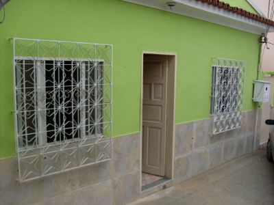 IM028-01C Casa de 02 qtos em Vila