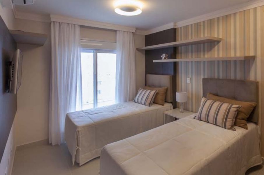 Apartamento com 3 suítes - 144m² - Entrega em Dez.\2015 - Praia das Pitangueiras - Guarujá