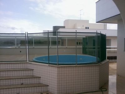CERCA REMOVÍVEL PARA PISCINA