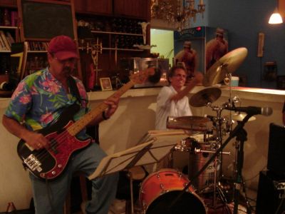 Aulas de Baixo elétrico em domicílio - Zona Sul