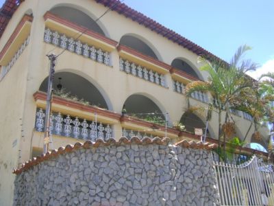 Casa grande e confotável - comercial ou residencial