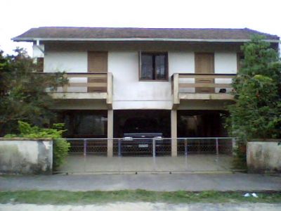 Vende ou troco Sobrado no Balneário de Ubatuba SFS