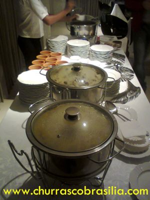 Buffet De Comida De Boteco