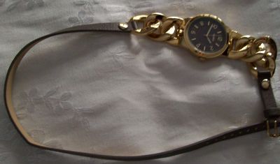 Lindo relógio - barbada!