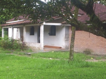 CACHOEIRAS DE MACACÚ SITIOS A VENDA CAETANO IMOVEIS