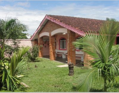 MAGNIFICA CASA EM IGUAPE