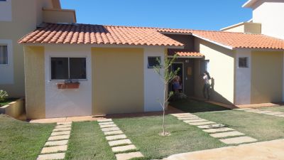 CASAS, APTO E SOBRADOS 2E 3Q EM GOIANIA EM CONDOMINIO