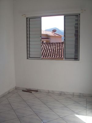 ALUGO SOBRADO MARTIN DE SÁ CARAGUA 