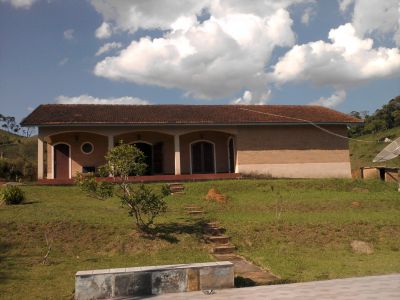 sitio em camanducaia mg