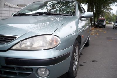RENAULT MEGANE SEDAN TOP DE LINHA R$ 17 MIL