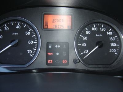 LOGAN EXPRESSION 1.0 16V - 2010 COMPLETO - SPACE CAR