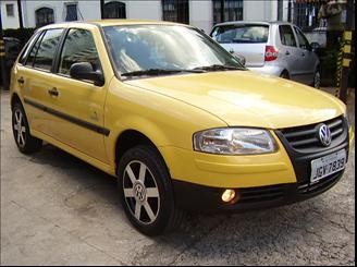 VENDE  SE CARROS  NOVOS ,  O NOVO GOL 1.0 COM  4 PORTAS   ANO 2011 E 2012 COM VARIAS CORES ..