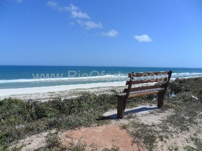 Casas em Praia seca de frente para o mar   