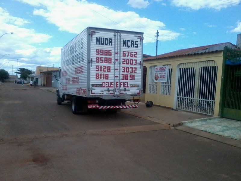 Mudanças e fretes locais e interestaduais