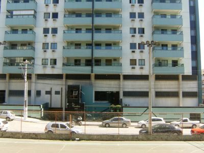 Apartamento Venda - 2 QUARTOS SUÍTE LAZER ÓTIMO LOCAL ITAPOÃ