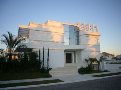 Praia JURERÉ INTERNACIONAL-FLORIANÓPOLIS-Mansão