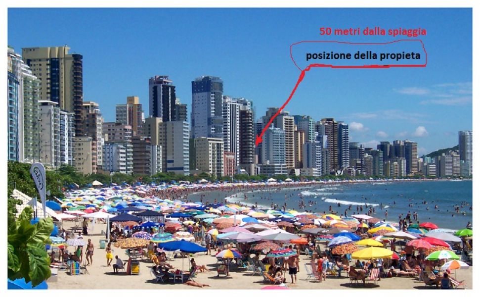 Sobrado quadra mar !centro, contendo 4 apartamentos, Balneario Camboriu