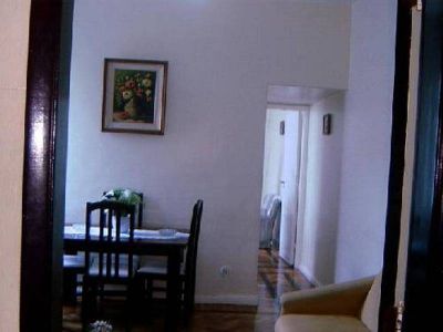 COPACABANA. QUARTO E SALA COM WI-FI E CABO